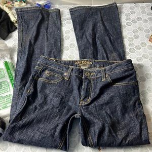 Arizona Jeans Sz 5 Bootcut MidRise Medium Wash Denim Jeans